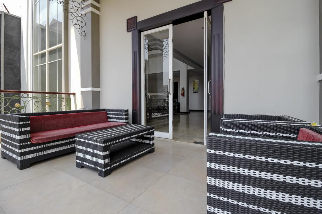 Reddoorz Plus Near Tugu Jogja Yogyakarta Buitenkant foto